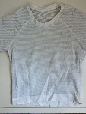 lululemon athletica White & Light Gray Striped Short-Sleeve Tee
